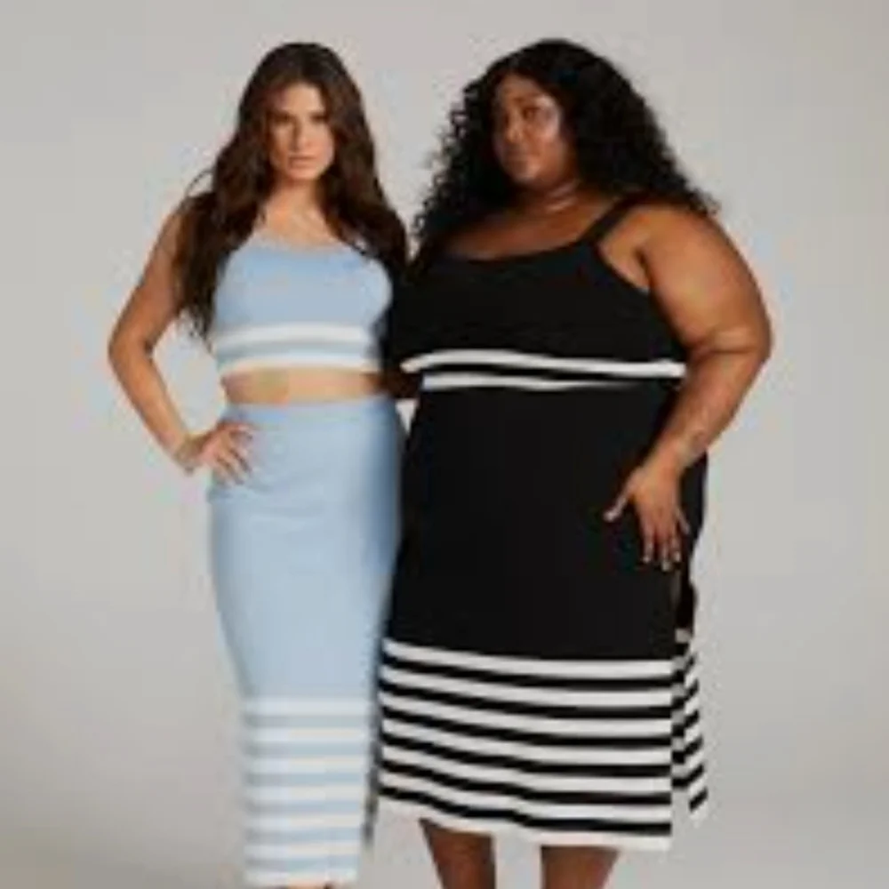 Blue and White Striped Women's Skirt and Matching Top SET 3X‎ Vacation,resort